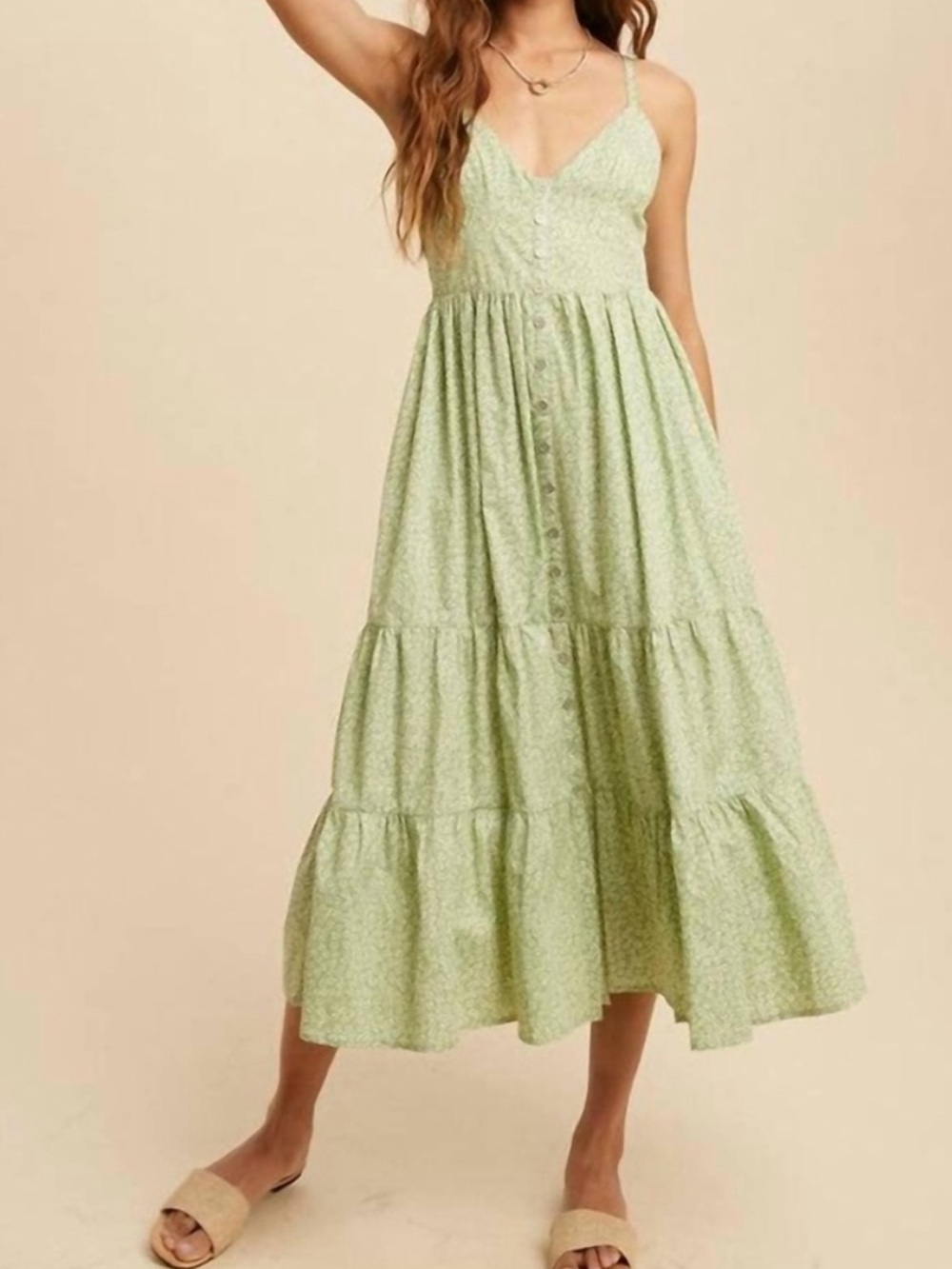 In LoomLight Green Floral Tiered Button-Front Midi Dress Size Large EUC